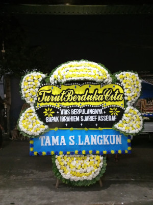 Papan Bunga Duka di Situsaeur