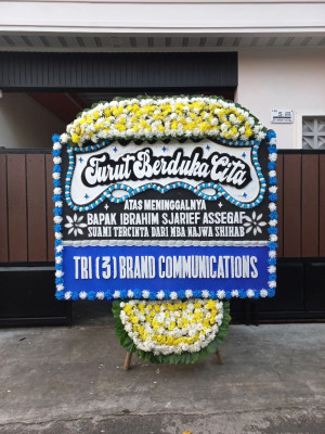 Papan Bunga Duka di Situsaeur